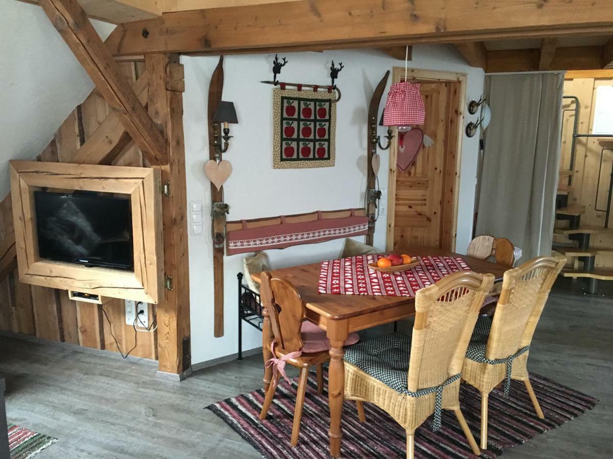 Ferienwohnung Im Kleinen Landhaus ヴィリンゲン エクステリア 写真